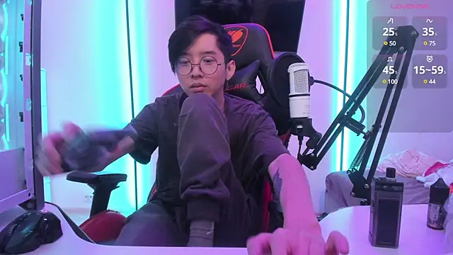 wexlee7 online show from 12-02-24, 12:30