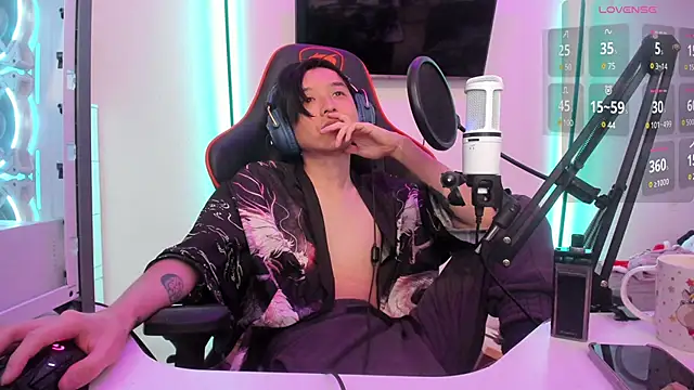 wexlee7 online show from 12-20-24, 12:08