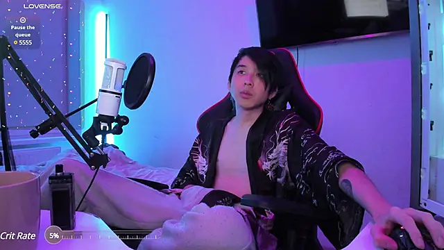 wexlee7 online show from 01-01-25, 11:40