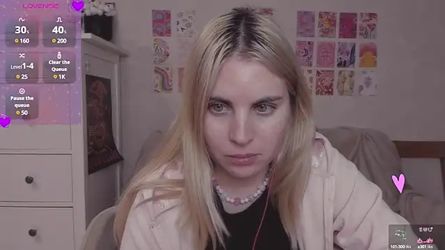 Snapshot of pawpaws chatting on 12-17-24, 07:26 pawpaws online show from 12-17-24, 07:26
