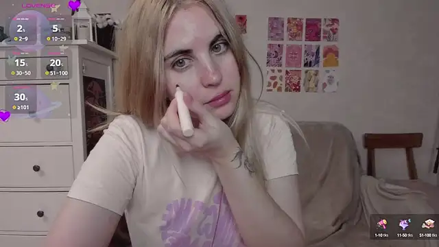 Snapshot of pawpaws chatting on 02-28-25, 04:31 pawpaws online show from 02-28-25, 04:31