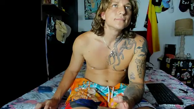 Tom Krakow online show from 06-08-26, 08:53