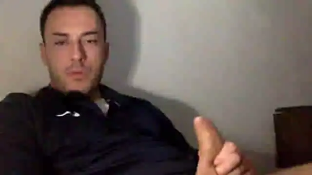 Snapshot of mainnrd chatting on 11-16-25, 09:53 mainnrd online show from 11-16-25, 09:53