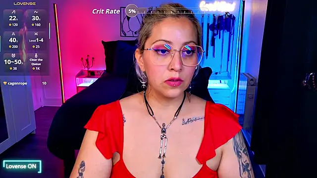 Snapshot of blackwidow_s1 chatting on 06-08-26, 02:06 blackwidow s1 online show from 06-08-26, 02:06