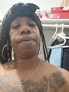 TipdrilBossQueen online show from 06-02-26, 11:45