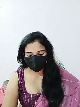 Snapshot of Keerthi-Telugu chatting on 01-07-25, 05:31 Keerthi-Telugu online show from 01-07-25, 05:31