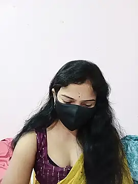 Snapshot of Keerthi-Telugu chatting on 02-17-25, 05:04 Keerthi-Telugu online show from 02-17-25, 05:04