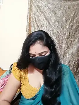 Snapshot of Keerthi-Telugu chatting on 09-09-25, 04:50 Keerthi-Telugu online show from 09-09-25, 04:50