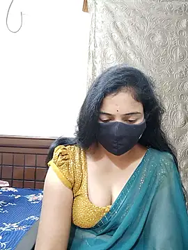 Snapshot of Keerthi-Telugu chatting on 03-25-26, 05:24 Keerthi-Telugu online show from 03-25-26, 05:24