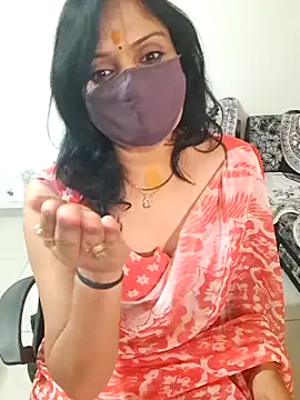 Snapshot of khushikhushi chatting on 03-08-25, 10:00 khushikhushi online show from 03-08-25, 10:00