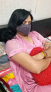 Snapshot of khushikhushi chatting on 03-17-25, 06:00 khushikhushi online show from 03-17-25, 06:00