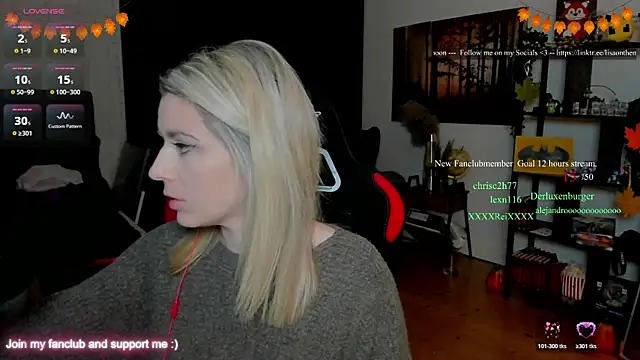 Lisaonthemoon online show from 11-23-25, 06:30