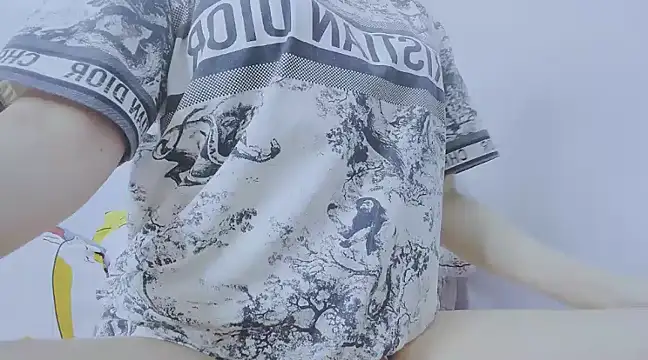 Linh diudang online show from 03-11-25, 03:16