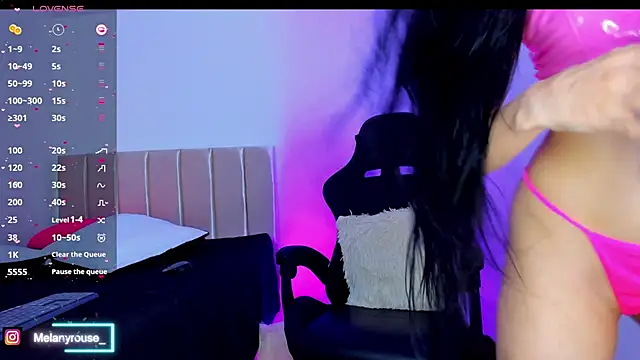 melanyrouse1 online show from 02-17-25, 10:25