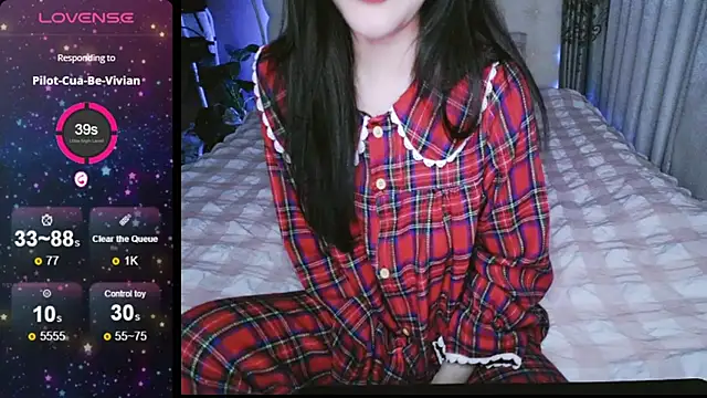 Snapshot of _Viviann_ chatting on 12-23-24, 07:52 Viviann online show from 12-23-24, 07:52