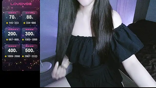 Snapshot of _Viviann_ chatting on 03-03-25, 04:14 Viviann online show from 03-03-25, 04:14