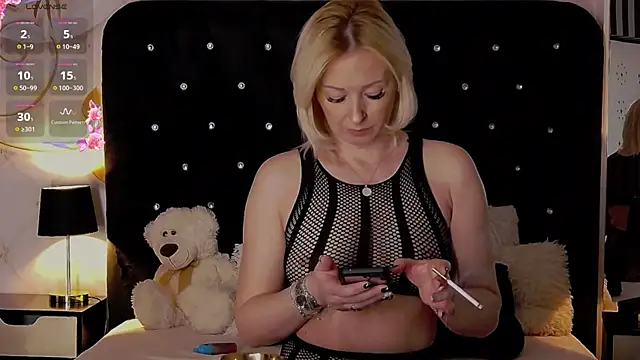 OliviaShaw23 online show from 01-23-25, 07:54