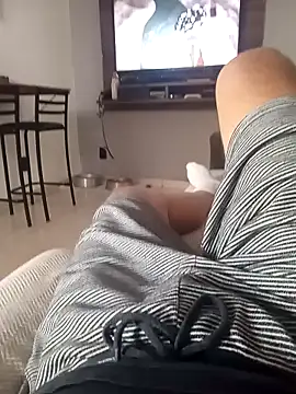 dredre1069 online show from 12-13-24, 03:11