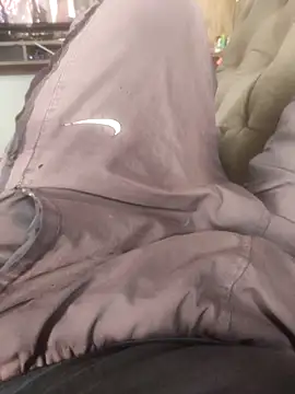 dredre1069 online show from 11-06-25, 06:20