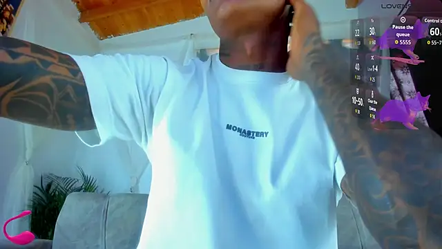 esteveen ortegas  online show from 10-23-25, 03:00