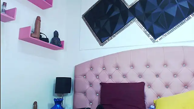 andrea safeira doll online show from 09-26-25, 09:08