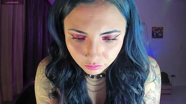 black wiidow online show from 04-22-26, 06:05