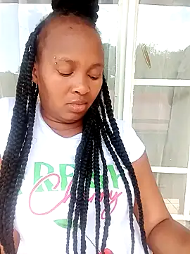 Bootycurvy2 online show from 10-05-25, 11:30