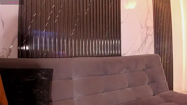 Snapshot of BRYXXXON1 chatting on 02-08-25, 06:43 BRYXXXON1 online show from 02-08-25, 06:43