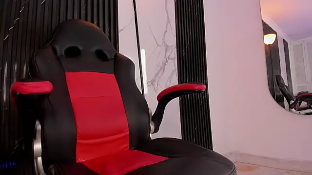 Snapshot of BRYXXXON1 chatting on 02-20-25, 07:30 BRYXXXON1 online show from 02-20-25, 07:30