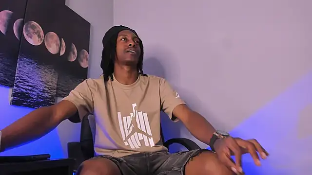 Snapshot of BRYXXXON1 chatting on 10-04-25, 04:05 BRYXXXON1 online show from 10-04-25, 04:05