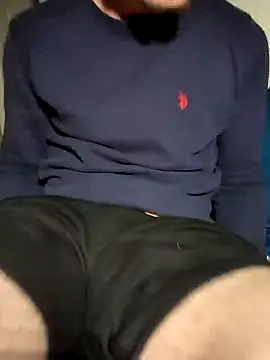 Snapshot of Dogz_n_daugthers chatting on 12-04-24, 03:59 Dogz n daugthers online show from 12-04-24, 03:59