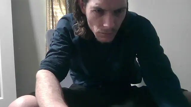 Snapshot of Dogz_n_daugthers chatting on 03-11-26, 02:56 Dogz n daugthers online show from 03-11-26, 02:56