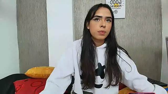 Cloeandtyfanny online show from 02-10-25, 03:35