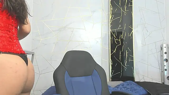 Cloeandtyfanny online show from 09-19-25, 03:19