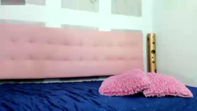 Cloeandtyfanny online show from 11-11-25, 08:20