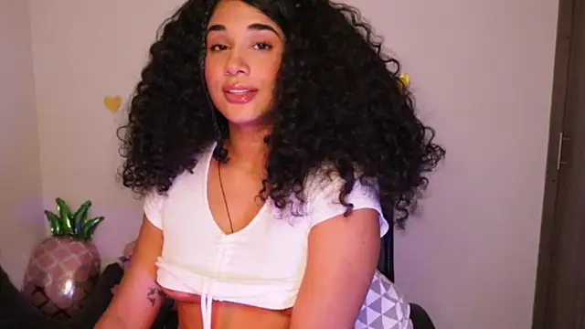 Mysensualbrunette1 online show from 02-04-25, 06:36