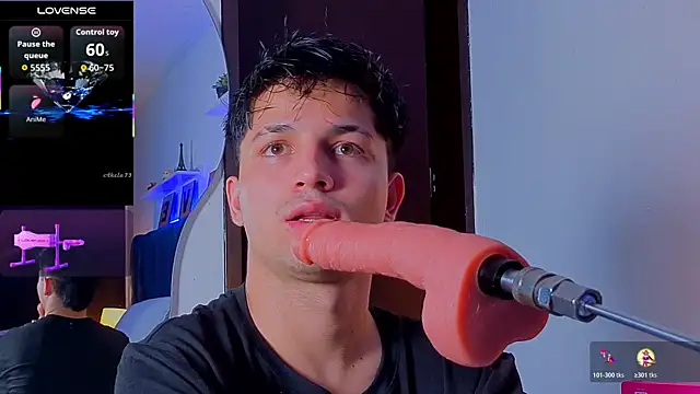 Issac james  online show from 11-08-25, 04:23