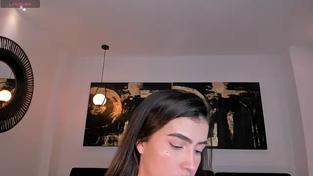 PaulinaSantos  online show from 04-17-26, 08:01