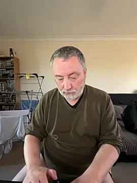 Snapshot of LondonTeffy chatting on 01-30-25, 12:37 LondonTeffy online show from 01-30-25, 12:37