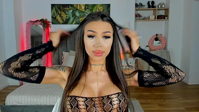 Snapshot of Fancy_Jenn chatting on 10-06-25, 06:49 Fancy Jenn online show from 10-06-25, 06:49