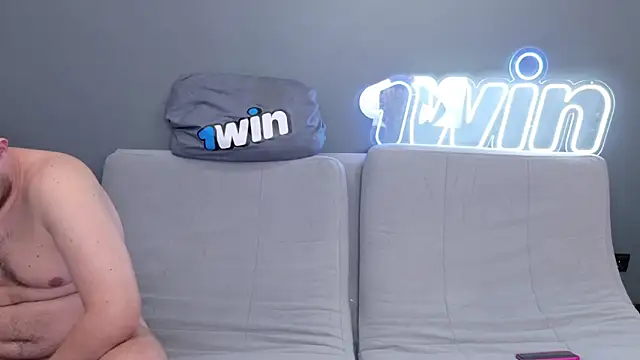 Ksenny online show from 01-08-25, 05:26