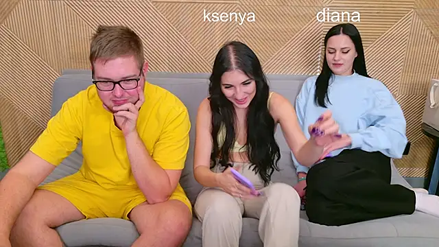 Ksenny online show from 10-04-25, 02:59