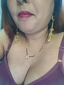 Dianaa9 online show from 04-19-26, 06:10