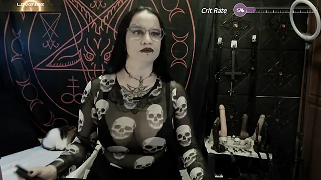 Evil Queen 666 online show from 03-12-25, 04:51