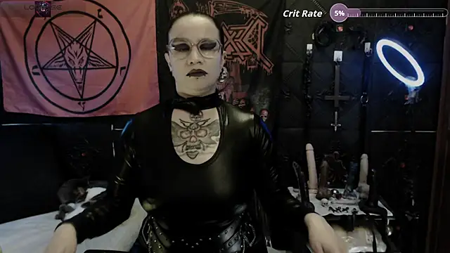 Evil Queen 666 online show from 09-14-25, 06:56