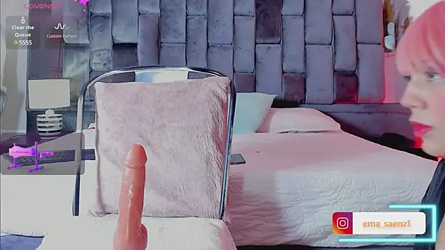 ema  saenz online show from 01-28-25, 07:22