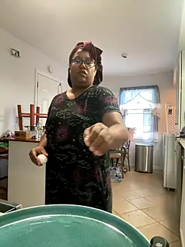 ebonyred online show from 10-25-25, 01:29