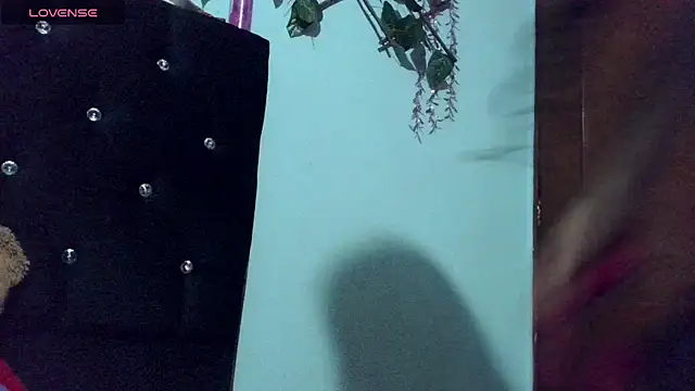 sylvana 19 online show from 09-27-25, 01:54