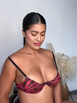 MelissaWaltton online show from 02-10-25, 09:04