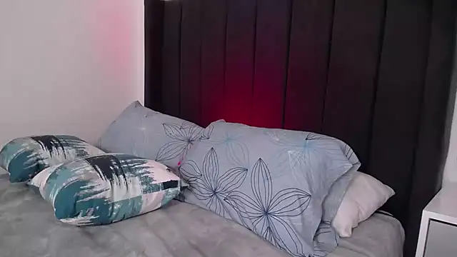 Snapshot of Anastasia_evans444 chatting on 03-22-25, 05:17 Anastasia evans444 online show from 03-22-25, 05:17